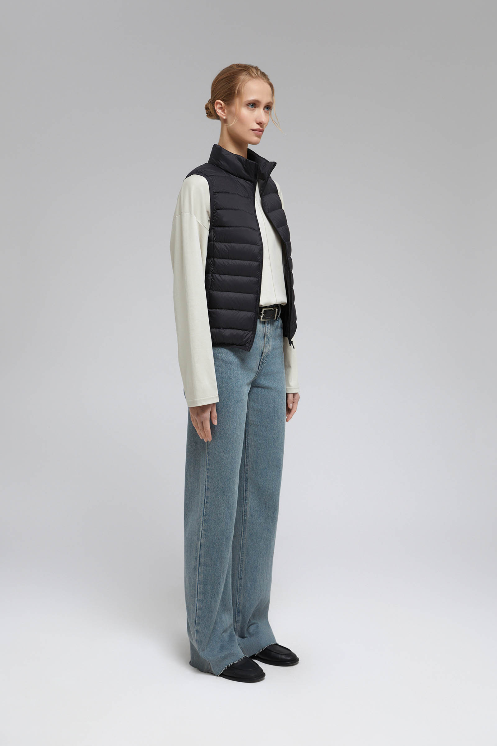 Пуховый жилет с натуральным пухом