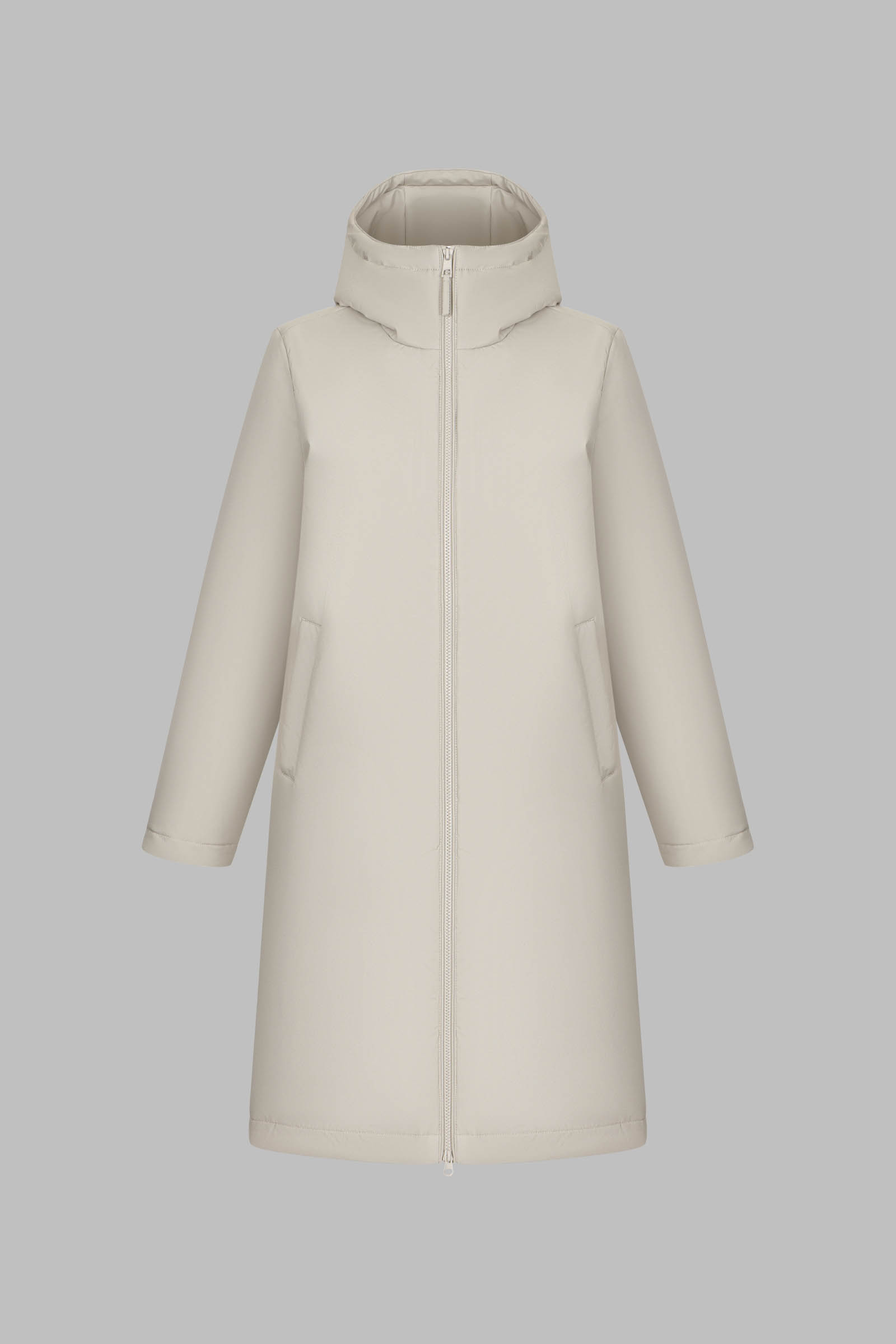 Утепленное пальто с капюшоном