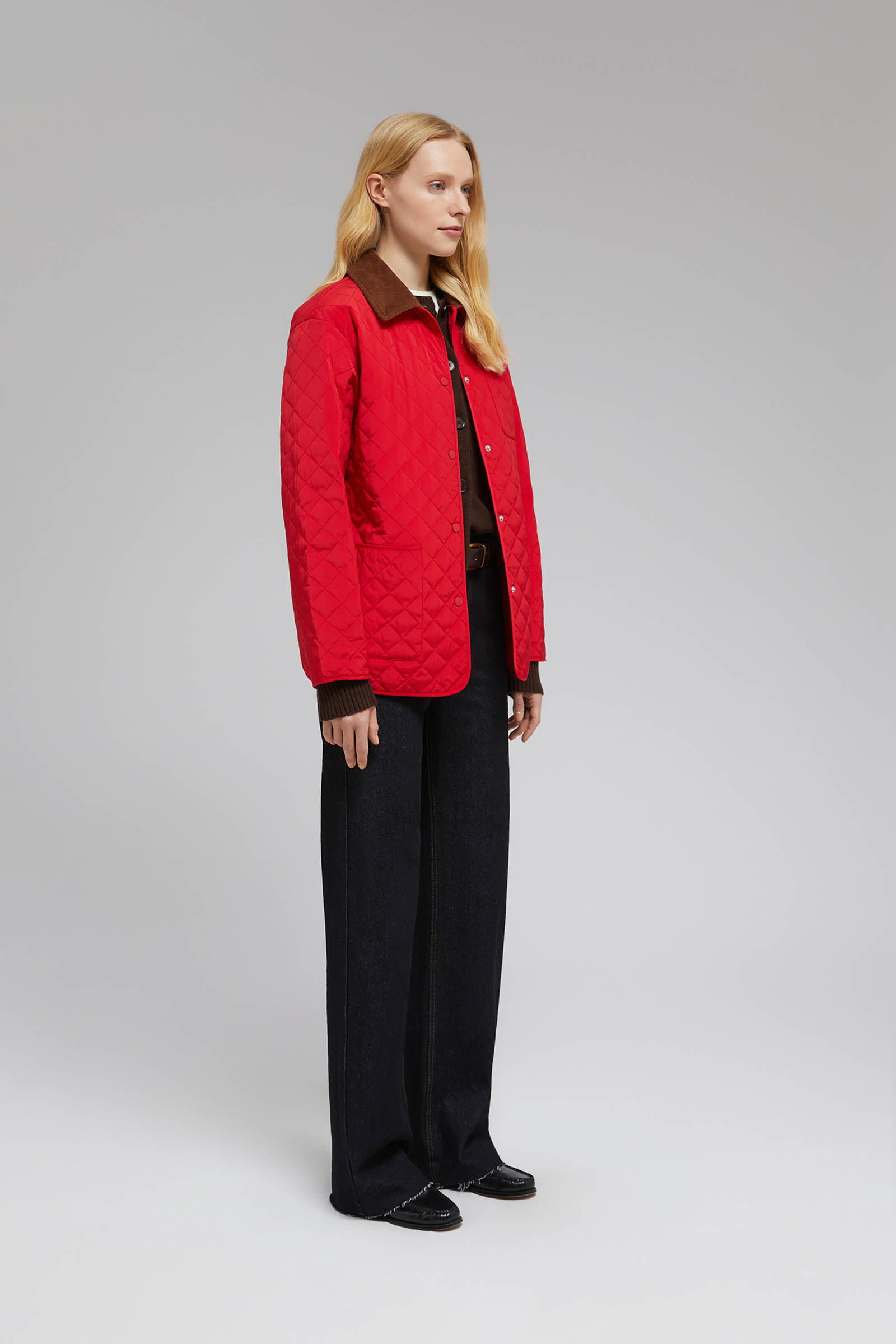 Утепленная куртка с вельветовым воротником