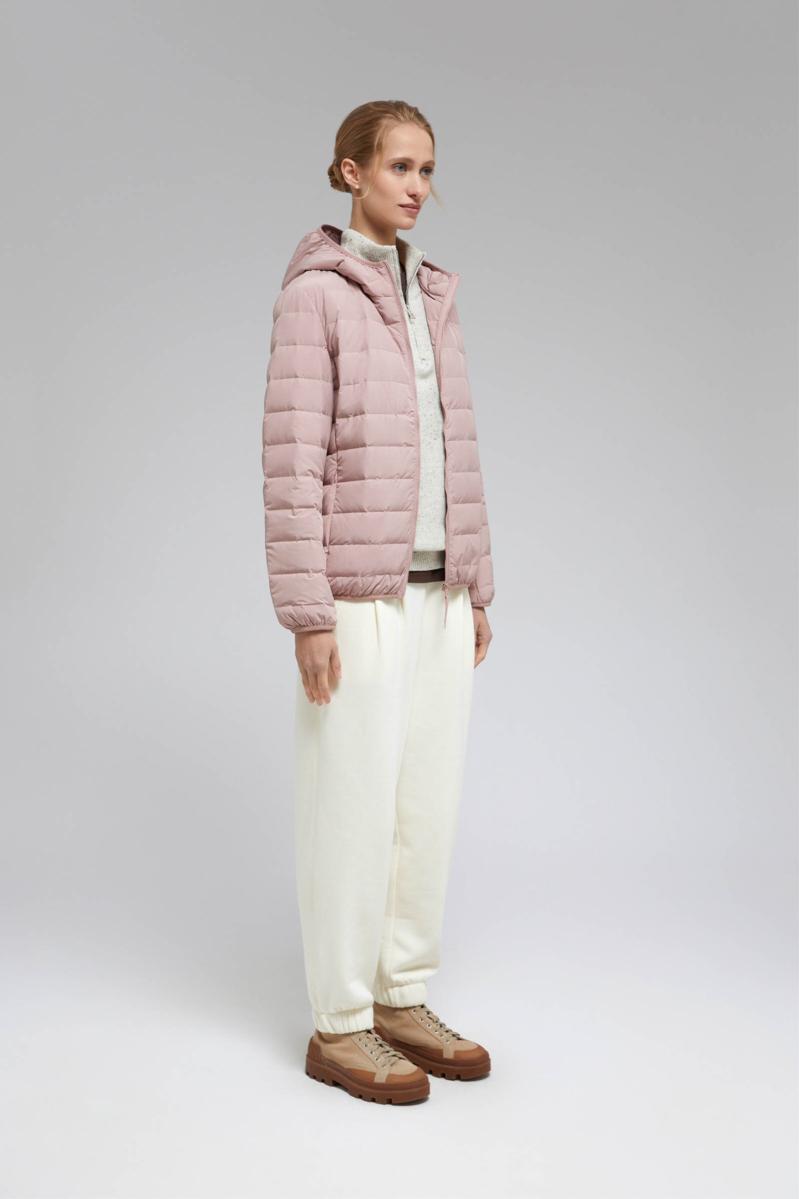 Стеганый пуховик с натуральным пухом