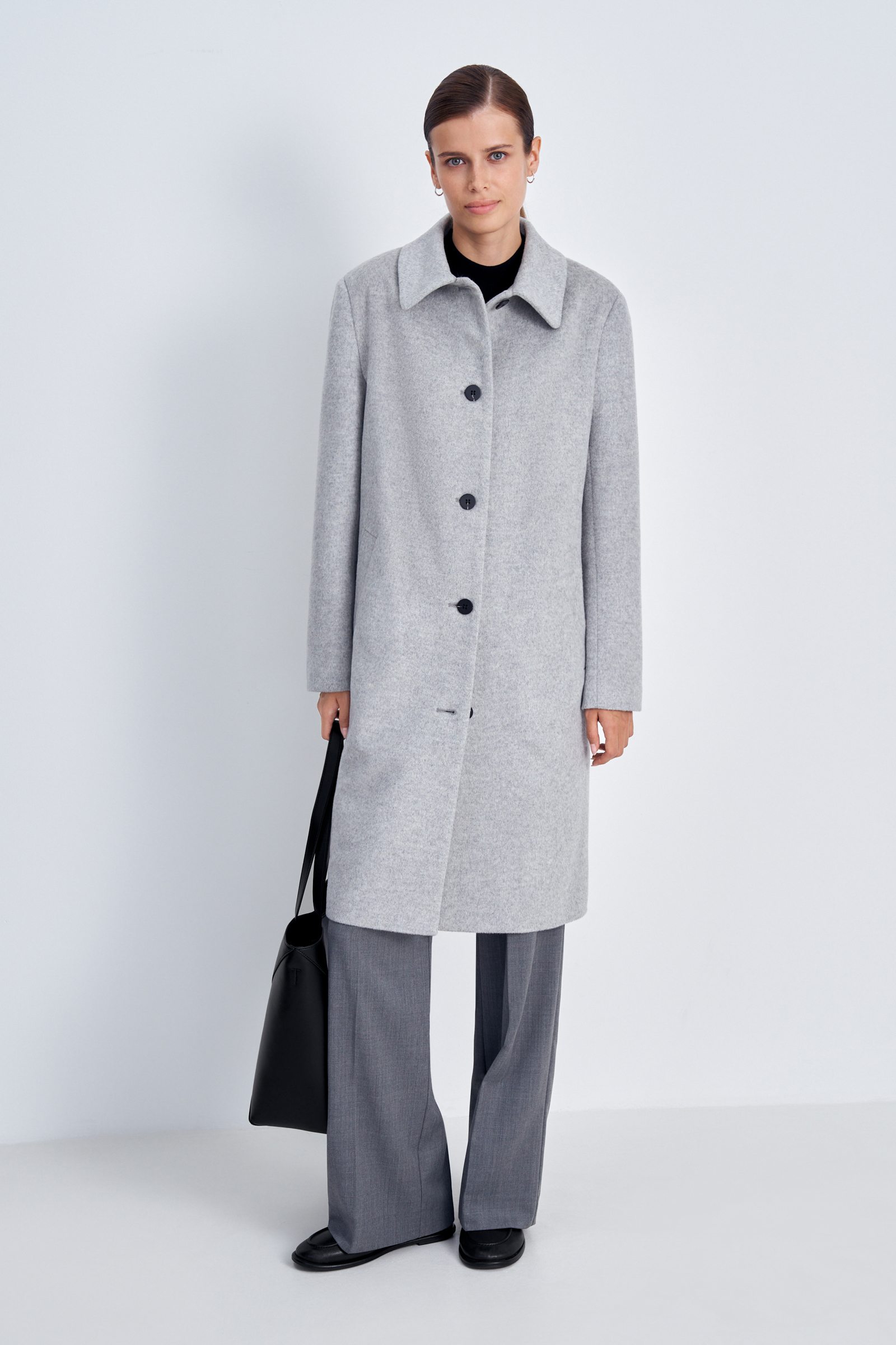 Пальто средней длины прямого силуэта