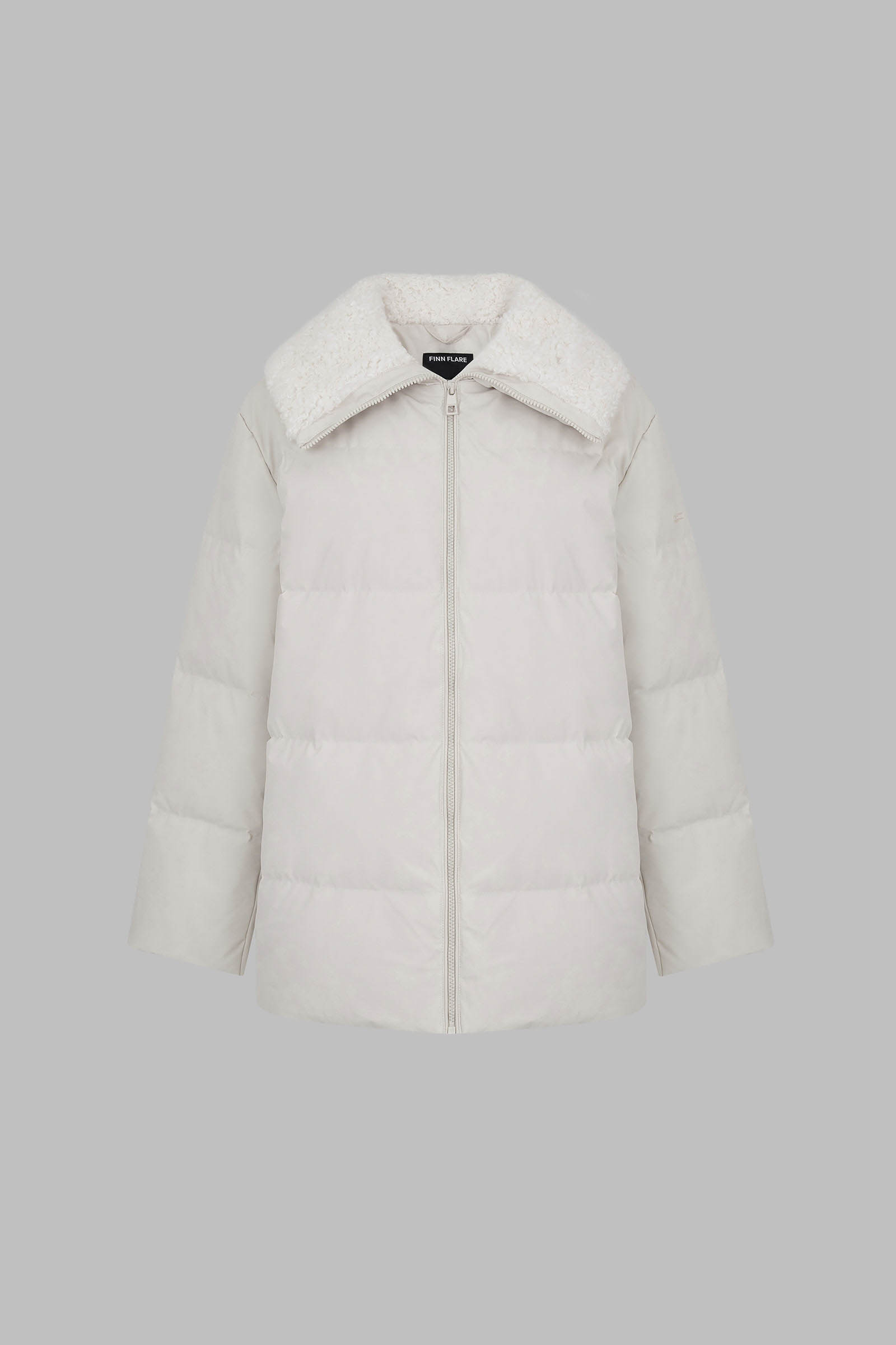 Пуховик с натуральным пухом и меховым воротником