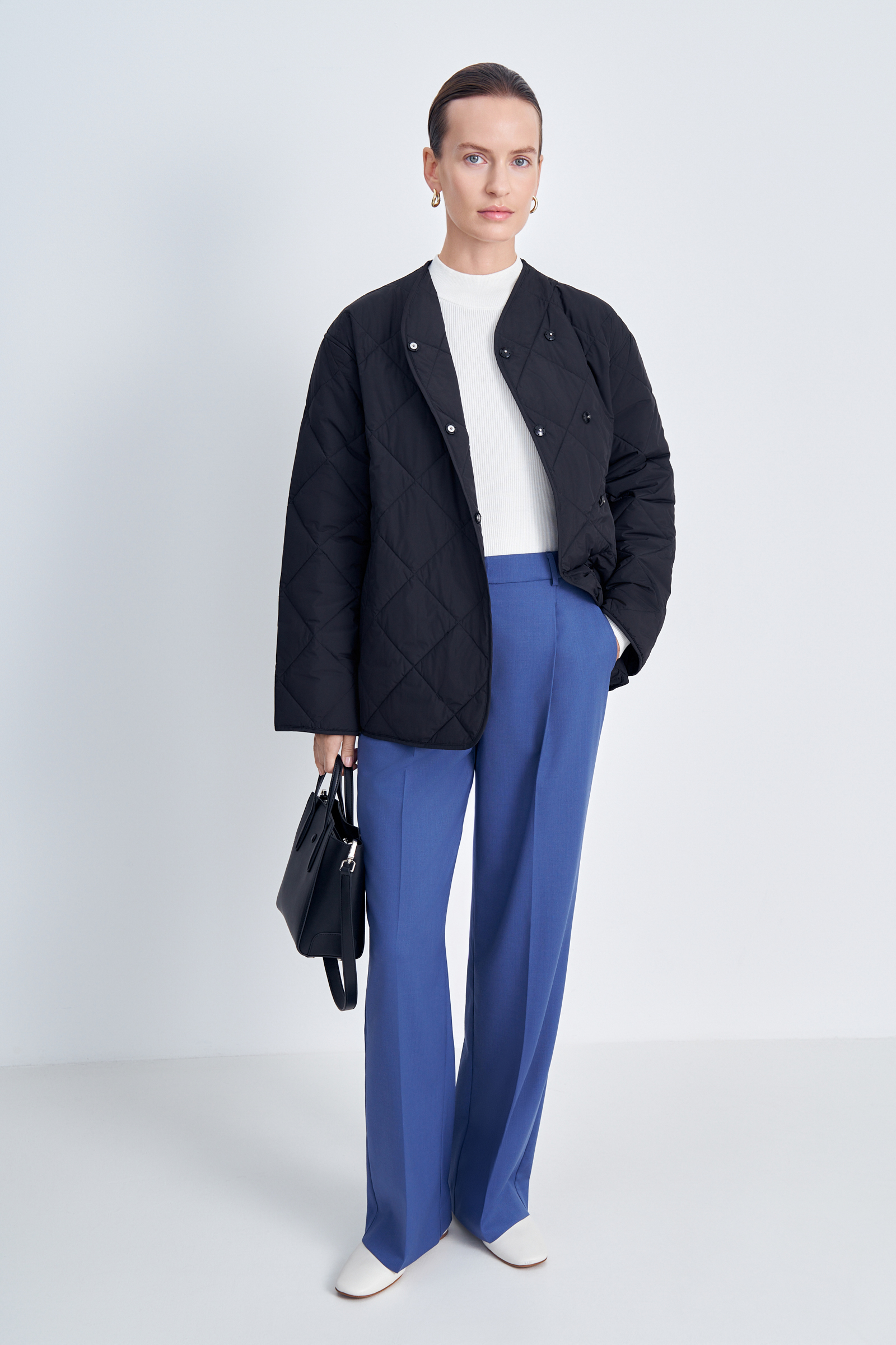 Утепленная куртка с воротником-стойкой