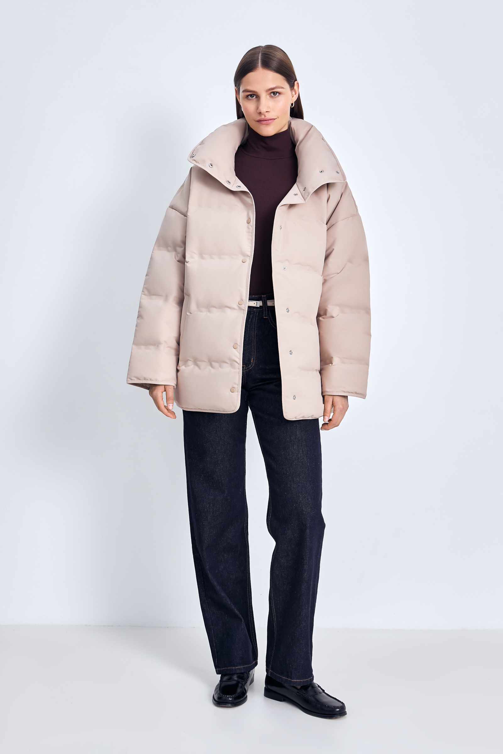 Пуховик с воротником-стойкой