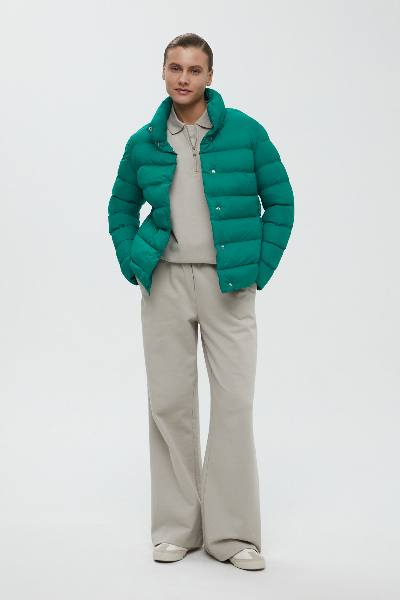 Утепленная куртка полуприлегающего силуэта