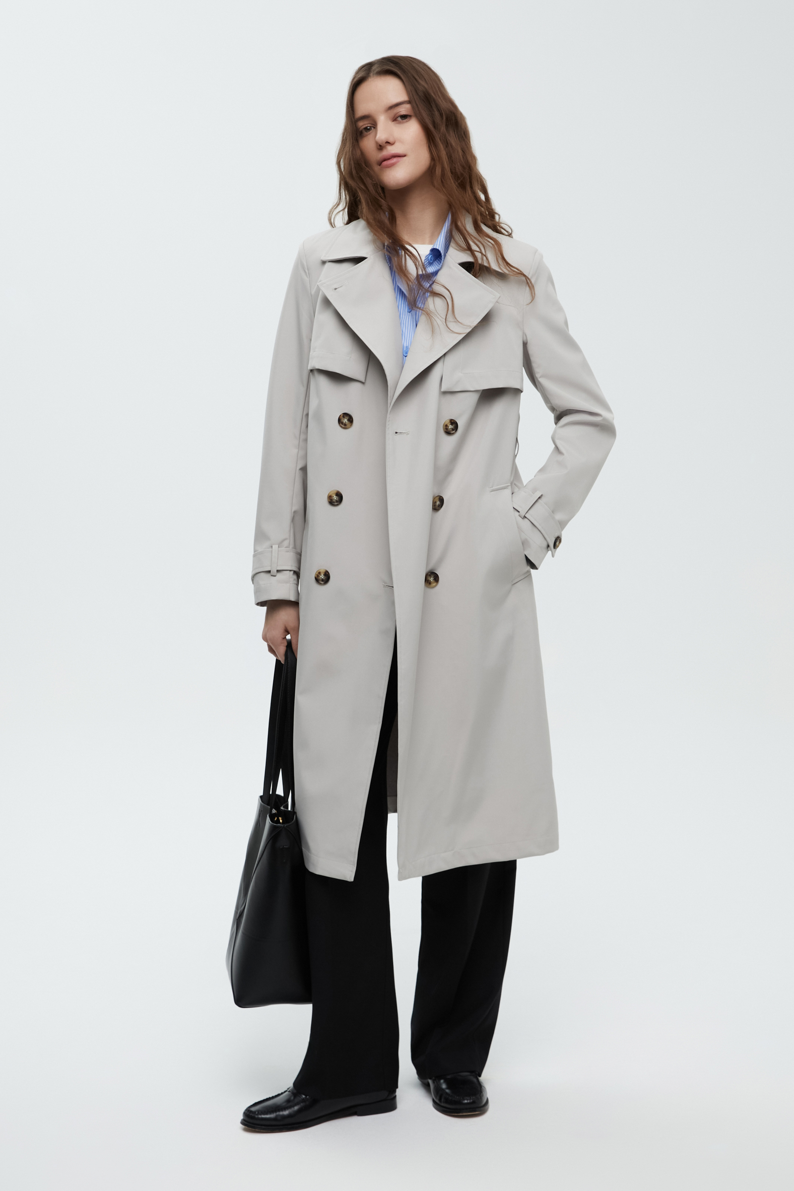 Двубортный тренч с поясом