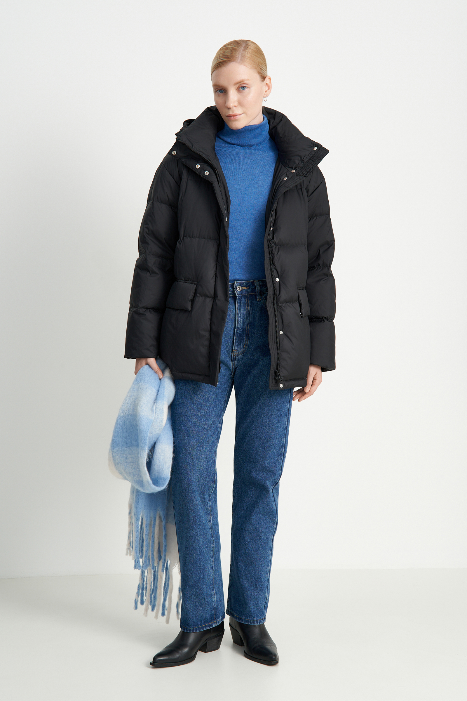 Пуховик со съемным капюшоном