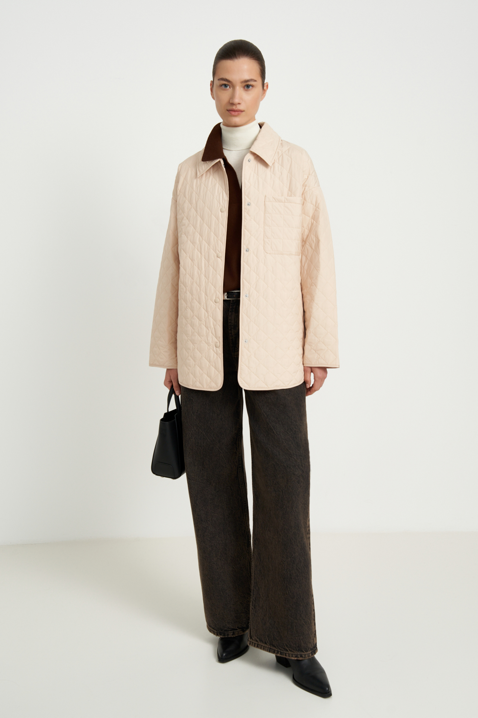 Утепленная куртка с поясом