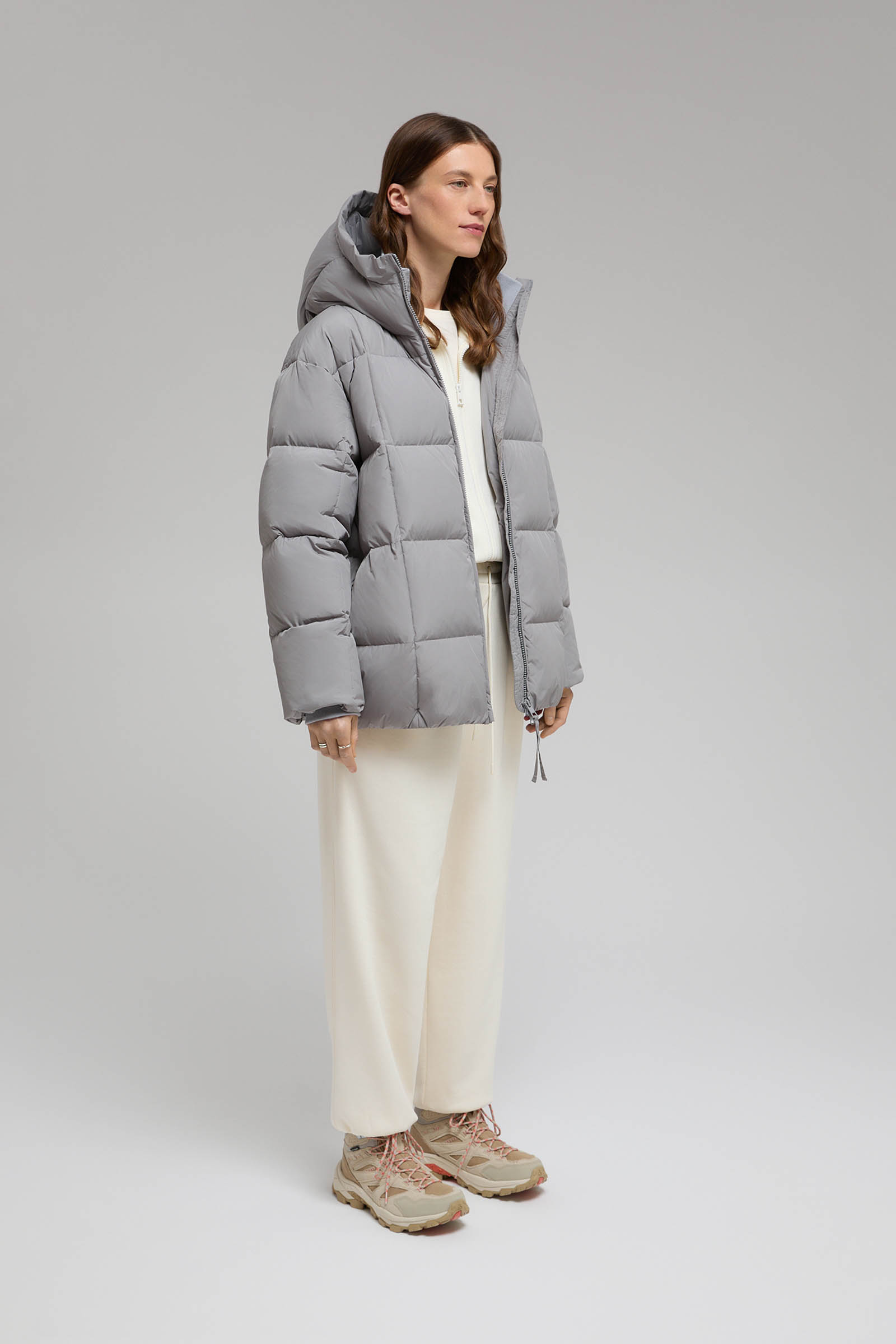 Стеганый пуховик с натуральным пухом