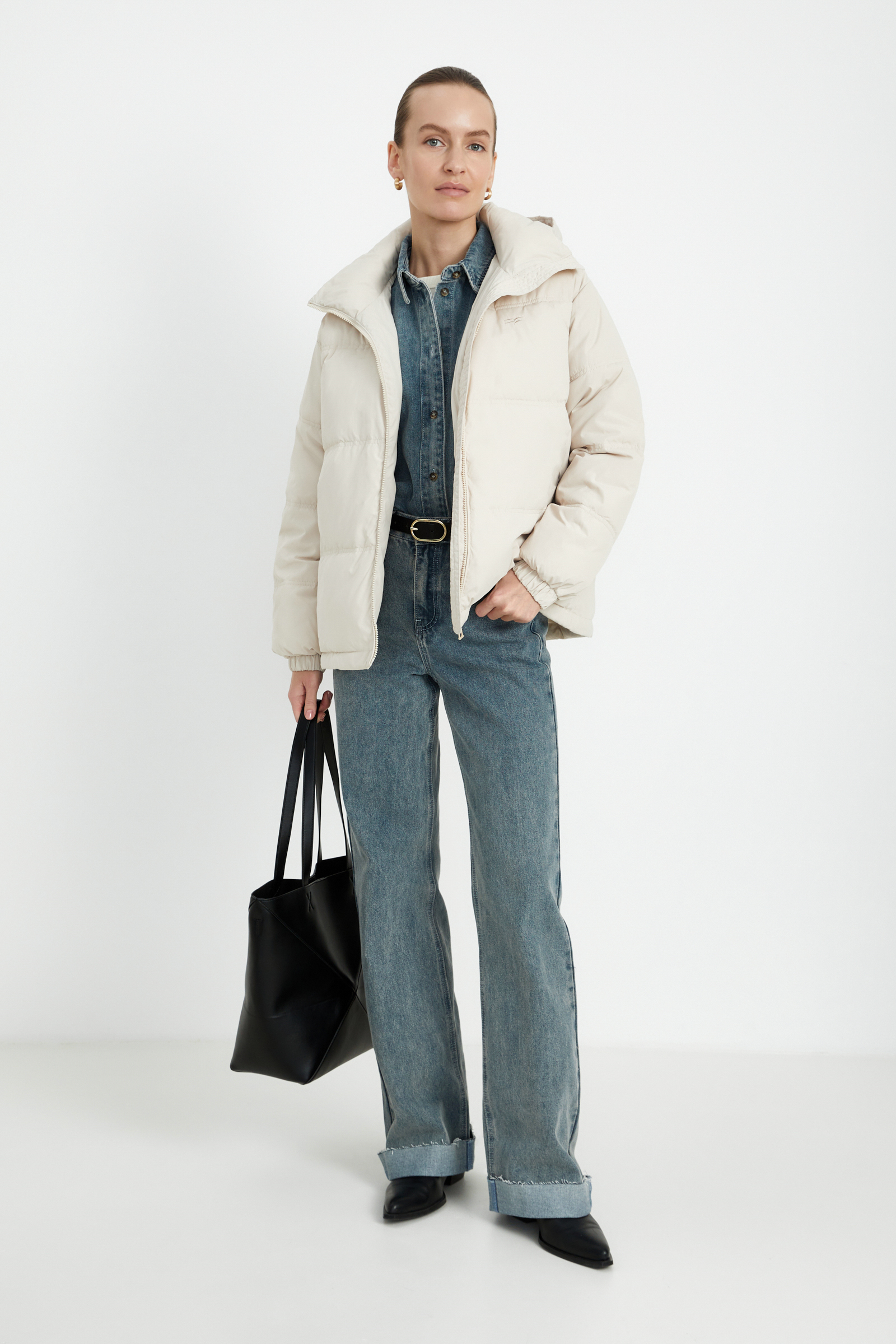 Утепленная куртка с воротником-стойкой