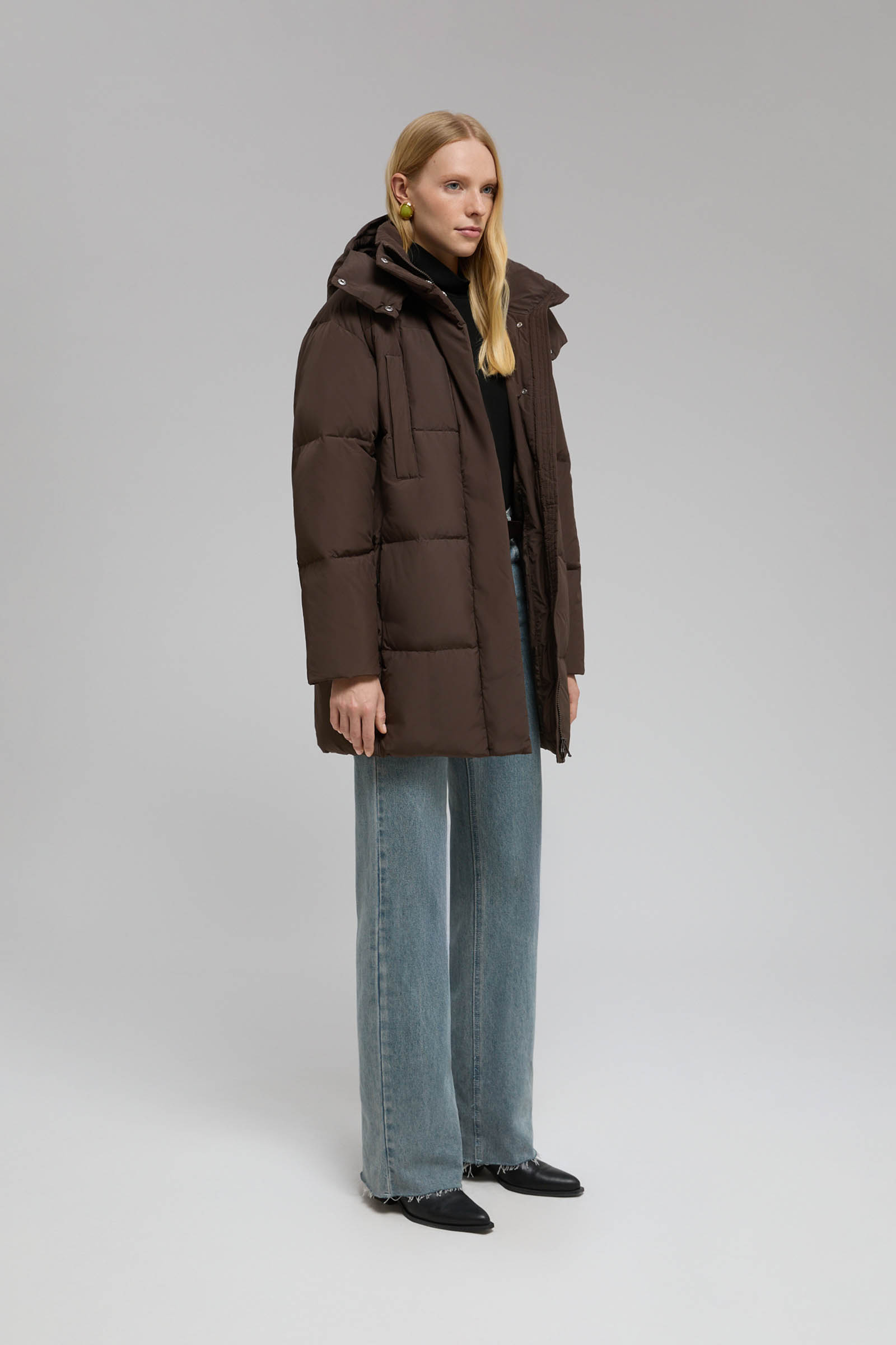 Удлиненный пуховик с натуральным пухом