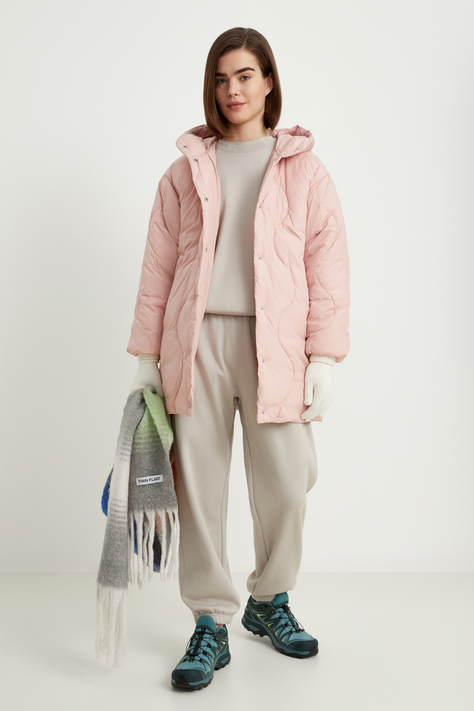 Полупальто утепленное с воротником-стойкой