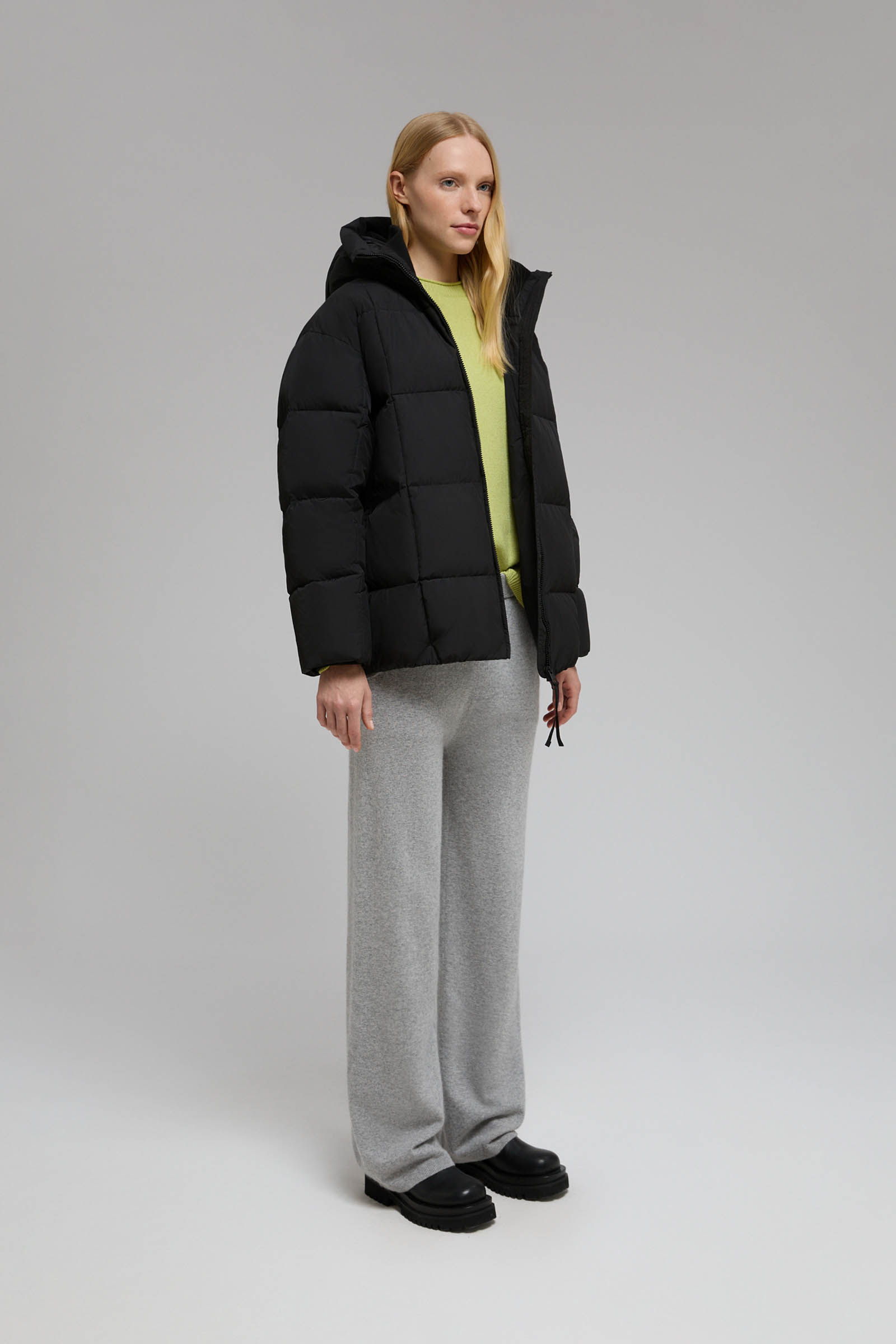 Стеганый пуховик с натуральным пухом