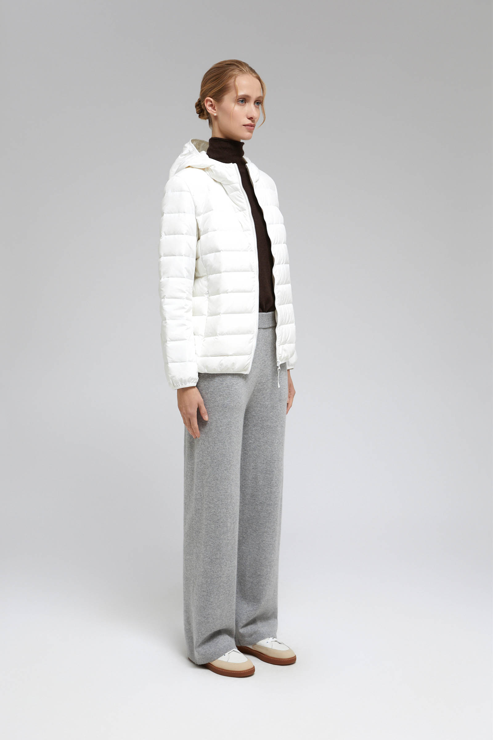 Стеганый пуховик с натуральным пухом